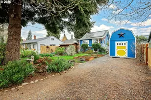 160 W Exeter St, Gladstone, OR 97027 - Photo 1