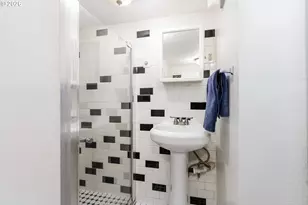 160 W Exeter St, Gladstone, OR 97027 - Photo 19