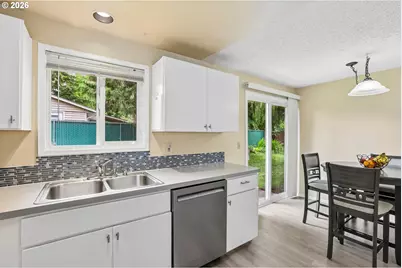 14002 NE 65th St, Vancouver, WA 98682 - Photo 9