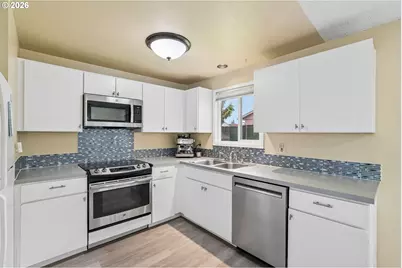 14002 NE 65th St, Vancouver, WA 98682 - Photo 11