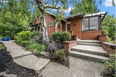 47 W 23rd Ave, Eugene, OR 97405 - Photo 3