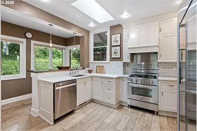 47 W 23rd Ave, Eugene, OR 97405 - Photo 15