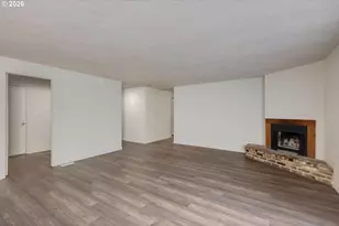 21715 NE Halsey St, Fairview, OR 97024 - Photo 11