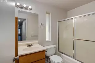 21715 NE Halsey St, Fairview, OR 97024 - Photo 13