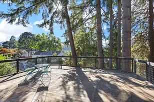 1210 E 38th Ave, Eugene, OR 97405 - Photo 17