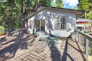 1210 E 38th Ave, Eugene, OR 97405 - Photo 19