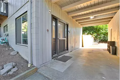 1210 E 38th Ave, Eugene, OR 97405 - Photo 39