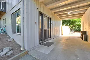 1210 E 38th Ave, Eugene, OR 97405 - Photo 39