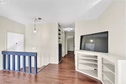 1210 E 38th Ave, Eugene, OR 97405 - Photo 11