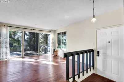 1210 E 38th Ave, Eugene, OR 97405 - Photo 5