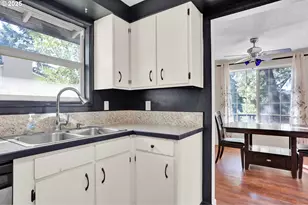 1210 E 38th Ave, Eugene, OR 97405 - Photo 7