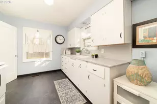 6015 N Oberlin St, Portland, OR 97203 - Photo 21