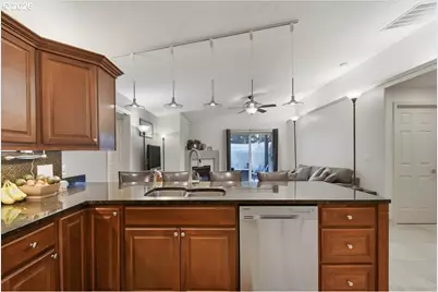 9114 NE 90th Pl, Vancouver, WA 98662 - Photo 11