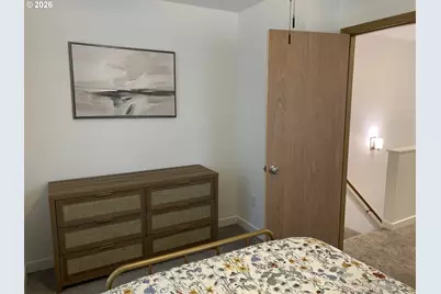 129 SE 8th Ave, Hillsboro, OR 97123 - Photo 13