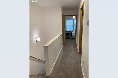 129 SE 8th Ave, Hillsboro, OR 97123 - Photo 11
