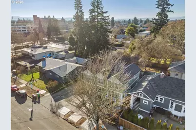 129 SE 8th Ave, Hillsboro, OR 97123 - Photo 17