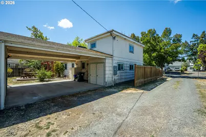 2161 Hilyard St, Eugene, OR 97405 - Photo 37