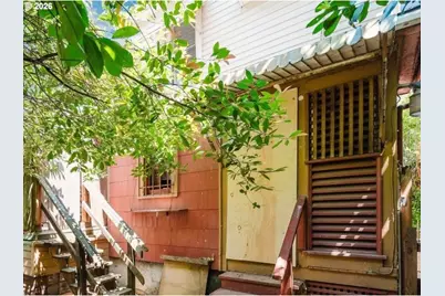 2037 NW 21st Ave, Portland, OR 97209 - Photo 5