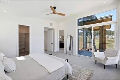 3490 Southview Dr, Eugene, OR 97405 - Photo 25