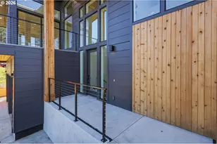 3490 Southview Dr, Eugene, OR 97405 - Photo 5