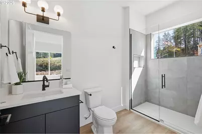 3490 Southview Dr, Eugene, OR 97405 - Photo 41