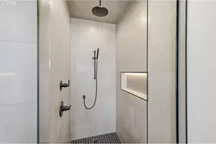 3490 Southview Dr, Eugene, OR 97405 - Photo 31