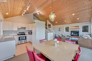 333 Vosburg St, Wheeler, OR 97147 - Photo 19