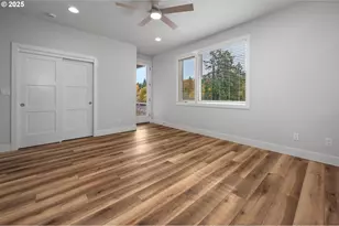 7737 SW 42nd Ave, Portland, OR 97219 - Photo 25