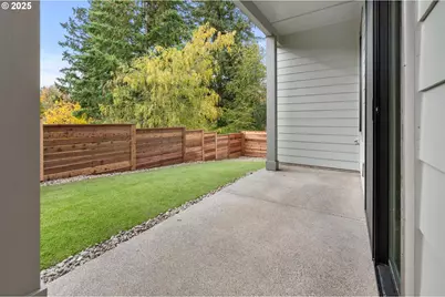 7737 SW 42nd Ave #17, Portland, OR 97219 - Photo 11