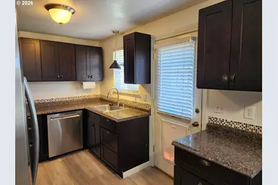 3584 Chiefs Ct, Salem, OR 97305 - Photo 3