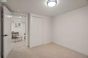 1408 NE Sumner St, Portland, OR 97211 - Photo 29