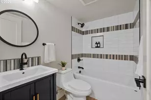 1408 NE Sumner St, Portland, OR 97211 - Photo 31