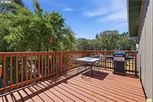 76566 Davis Rd, Oakridge, OR 97463 - Photo 27