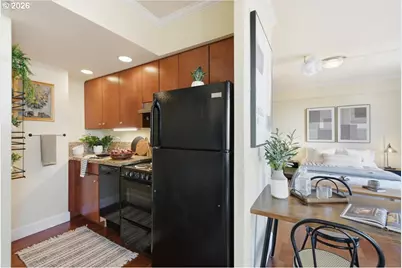 1005 SW Park Ave #605, Portland, OR 97205 - Photo 17