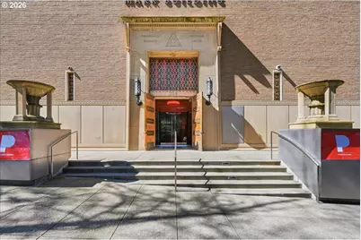 1005 SW Park Ave #605, Portland, OR 97205 - Photo 33