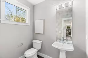 11530 SW 61st Ave, Portland, OR 97219 - Photo 23