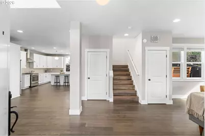 11530 SW 61st Ave, Portland, OR 97219 - Photo 5