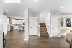 11530 SW 61st Ave, Portland, OR 97219 - Photo 5