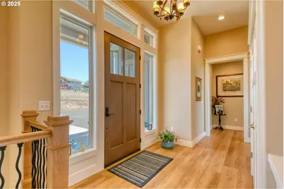 70349 Lakeside Rd, Pendleton, OR 97801 - Photo 5