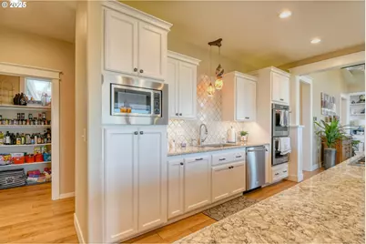 70349 Lakeside Rd, Pendleton, OR 97801 - Photo 13