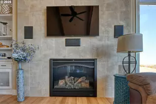 70349 Lakeside Rd, Pendleton, OR 97801 - Photo 9