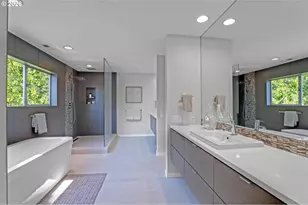 5144 SW Hewett Blvd, Portland, OR 97221 - Photo 17