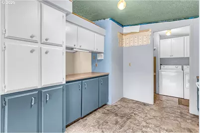 301 E Columbia Dr #66, Newberg, OR 97132 - Photo 17