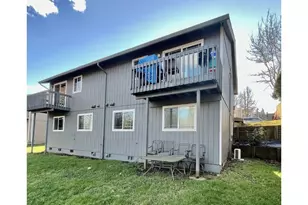 9295 SW Hill St, Portland, OR 97223 - Photo 9