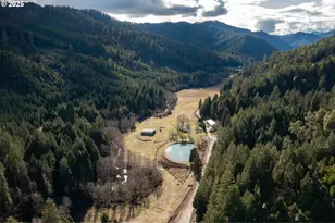 467 Slide Creek Rd, Myrtle Creek, OR 97457 - Photo 35