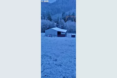 467 Slide Creek Rd, Myrtle Creek, OR 97457 - Photo 45