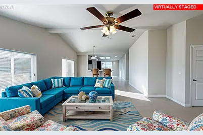 98126 W Benham Ln #9, Brookings, OR 97415 - Photo 5