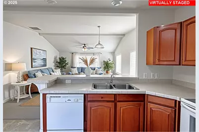 98126 W Benham Ln #9, Brookings, OR 97415 - Photo 11