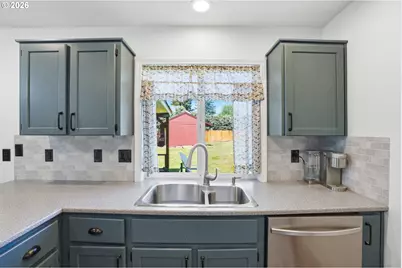 406 E Valley St, Yacolt, WA 98675 - Photo 17