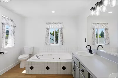 406 E Valley St, Yacolt, WA 98675 - Photo 25